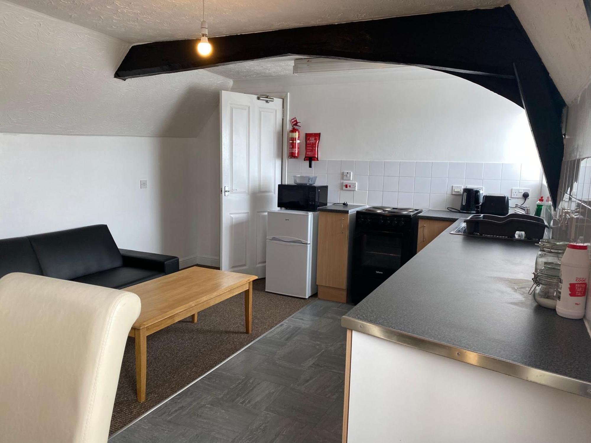 Spacious One Bedroom Flat With River View, 1E グレート・ヤーマス エクステリア 写真